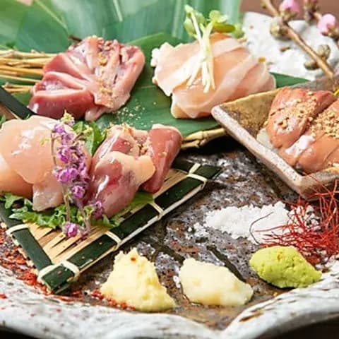 炭火焼鳥くわどり 難波店 店内写真