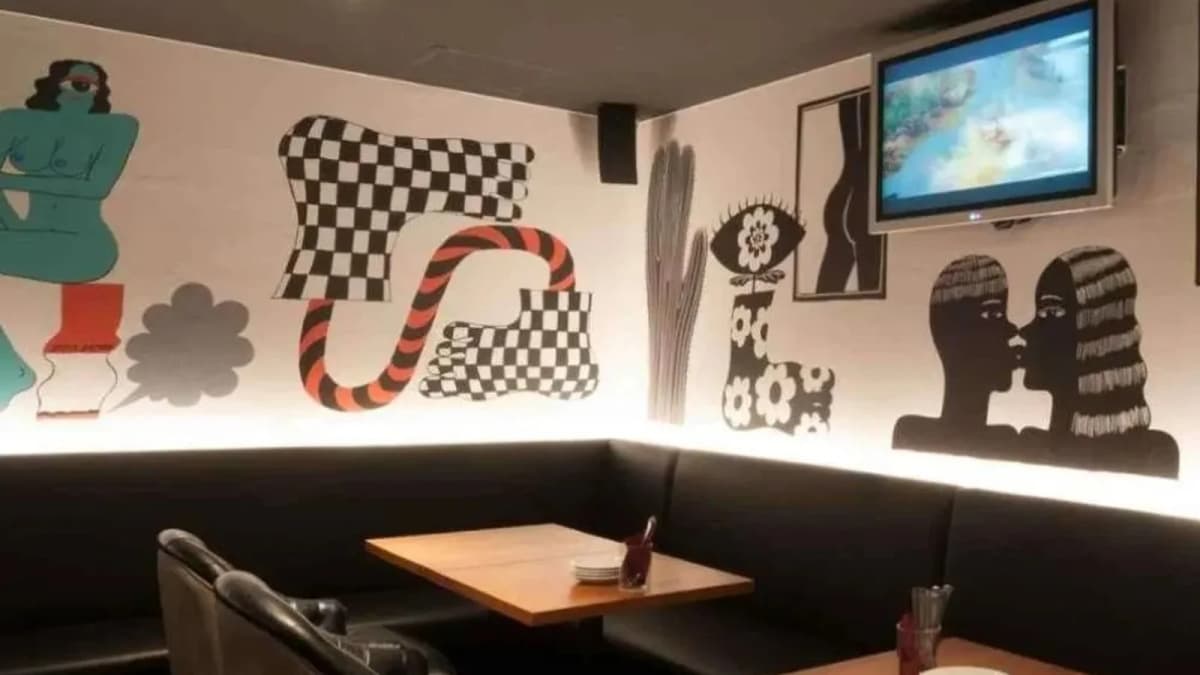 dining&bar KITSUNE 店内写真