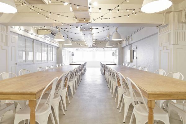 渋谷で20人～30人で貸切パーティーが出来る「EMANON」！イタリア料理をベースとした様々なシーンに使える貸切会場！ 
