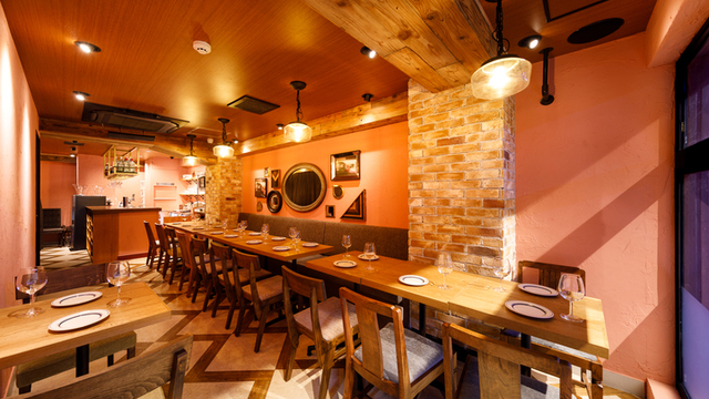 新橋×貸切×パーティー「Tapas&Wine 新橋ZION」