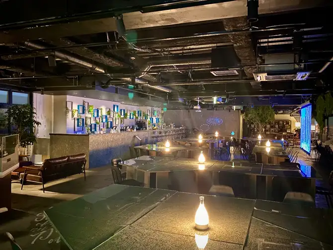 新宿×貸切パーティー×200人「アーキテクチャcafe＆bar花のある棲家 」