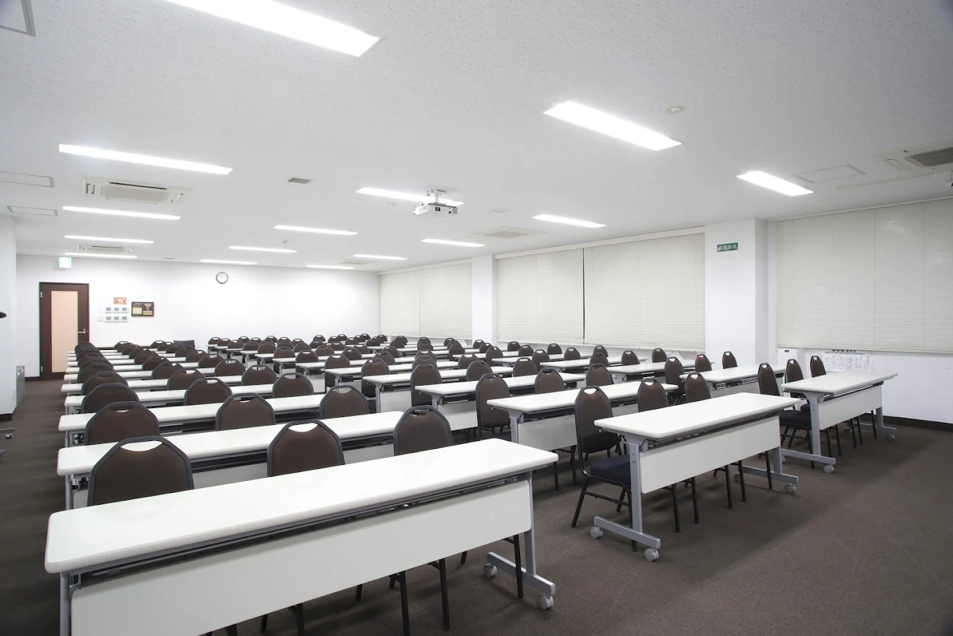 池袋　50人　レンタルスペース