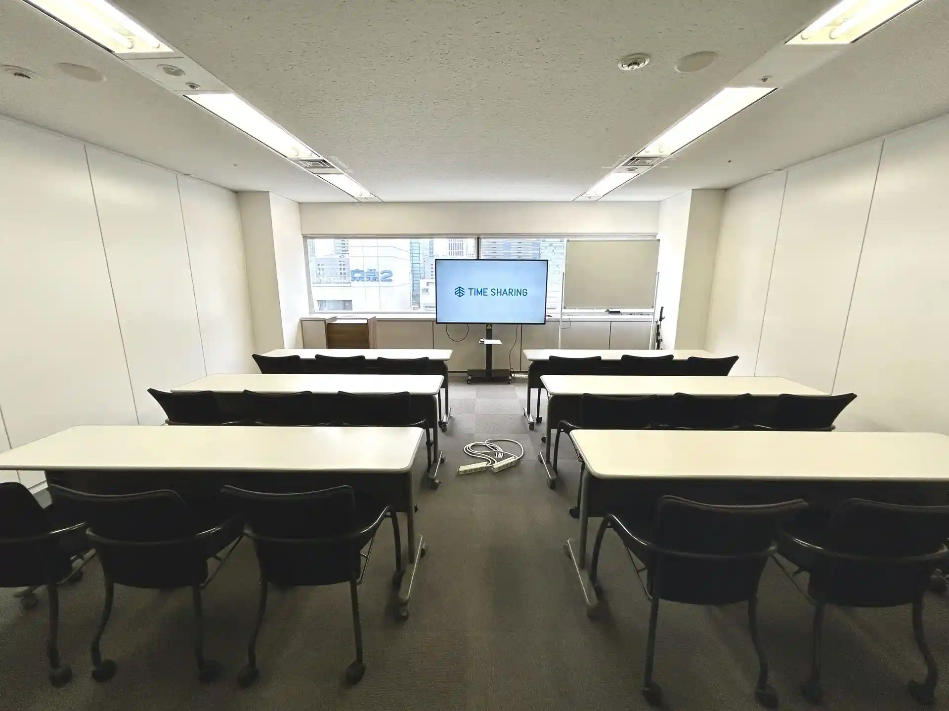急な会議もOK！品川のレンタルスペースで最適な会議室が見つかる