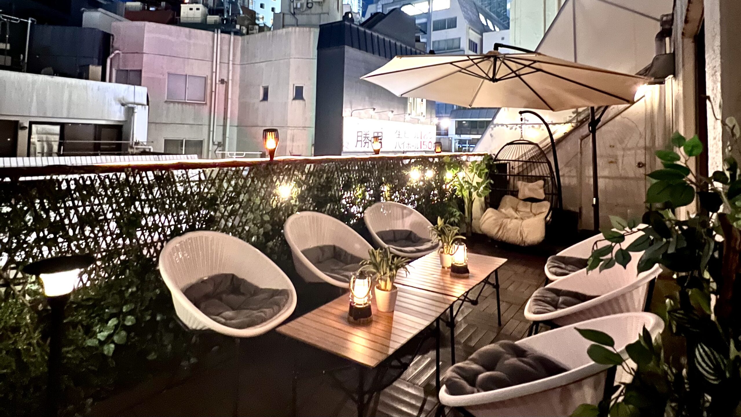 都内×雨×BBQ「渋谷ガーデンルーム」テラス席