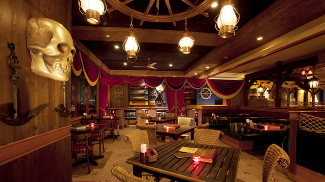 お台場・湾岸エリア×貸切×100人　内観1