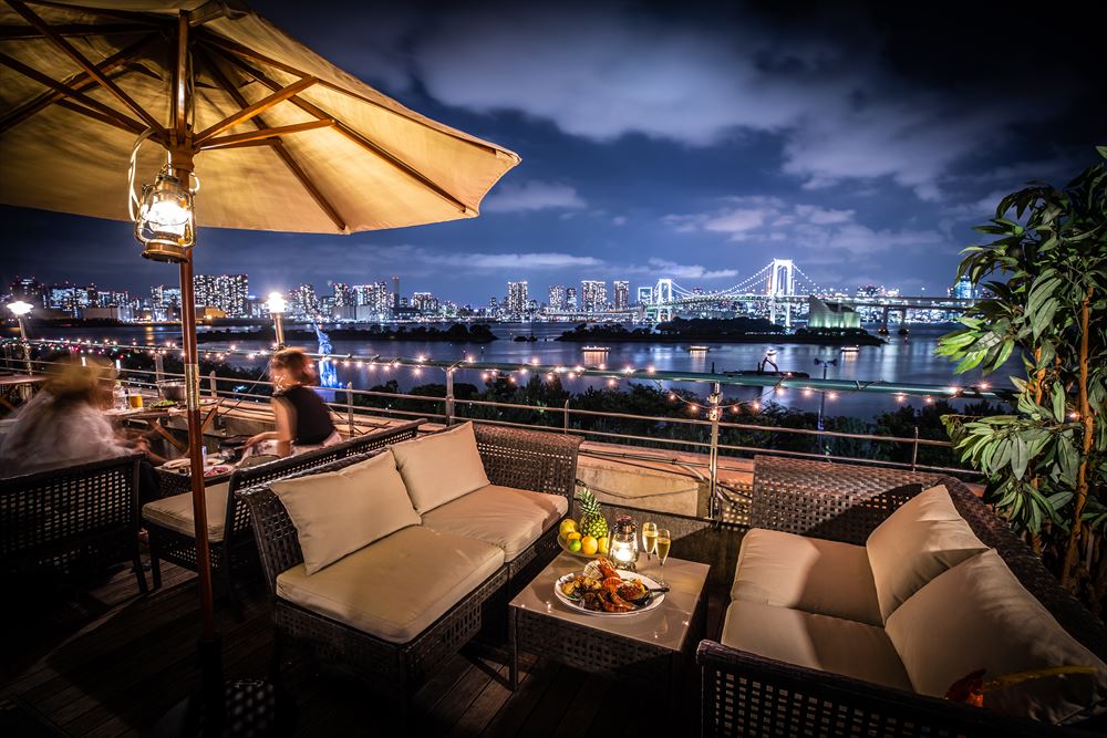 お台場・湾岸エリア×貸切×100人　内観2