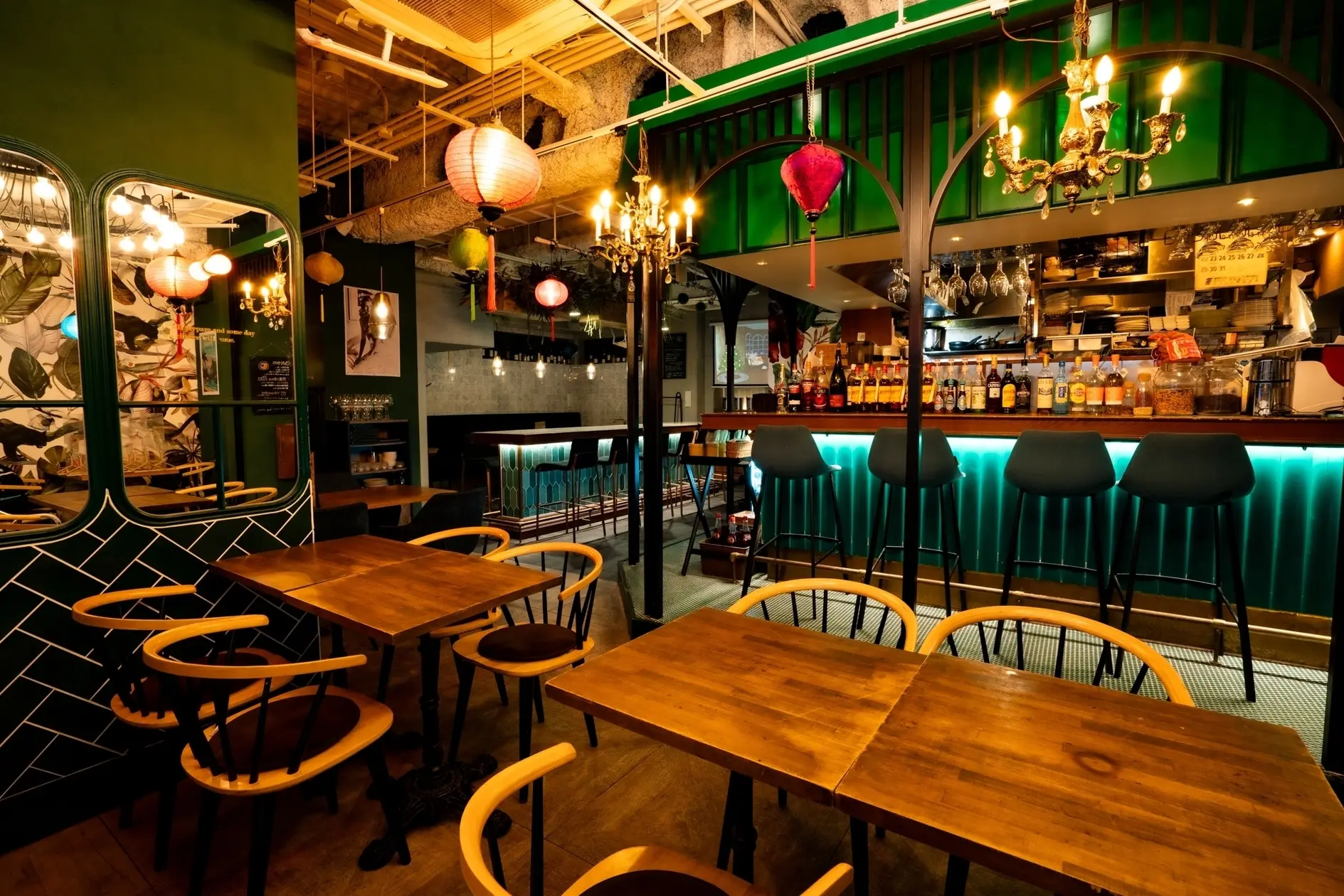 横浜×貸切×60人　内観16