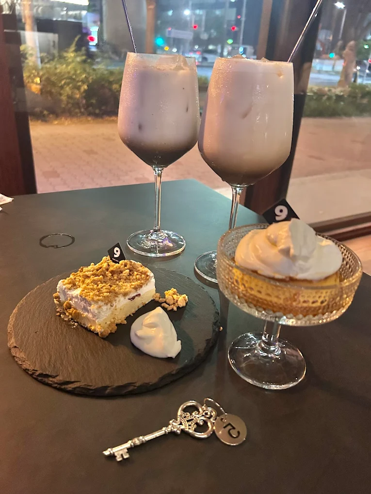 名古屋×貸切×大人数『NINE CAFE 名駅店』